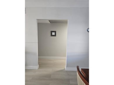 BEAUTIFUL 2BEDROOM/2BATH IS LOCATED IN ONE OF THE MOST DESIRABLE