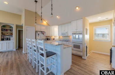 Oceanside home in Southern Shores just 600 ft from the beach