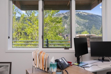 Class A Commercial Condominium located in the heart of the