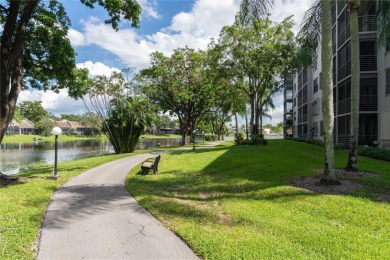 INVESTOR SPECIAL located in the heart of Pembroke Pines. This