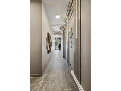 Introducing *Staglin*, A brand new, boutique elevator building