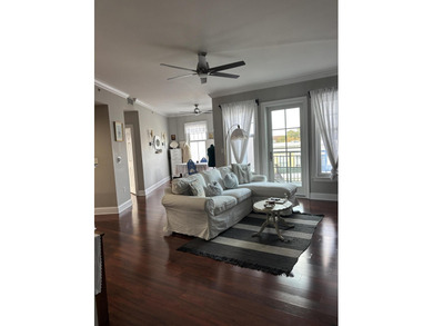 Top Floor end unit with balcony located close to downtown and