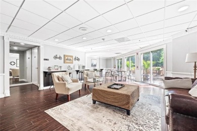 Unparalleled high-floor condo living with Breathtaking Skyline