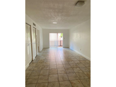 Fabulously located 1 bedroom / 1 bathroom apartment just minutes