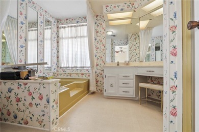 **Wonderful Triple-Wide Home in Twin Oaks 55+ Community - Rare