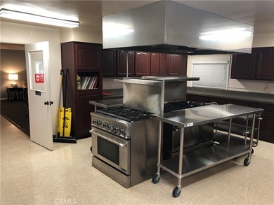 **Wonderful Triple-Wide Home in Twin Oaks 55+ Community - Rare