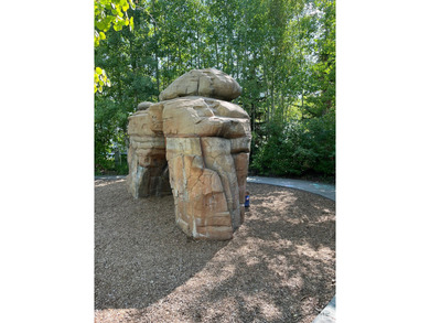 Ground floor Prospector Square studio condo with kitchen and