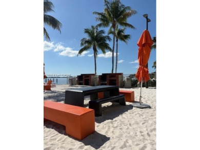 Just minutes from Miami Design District, this spacious 1BR unit