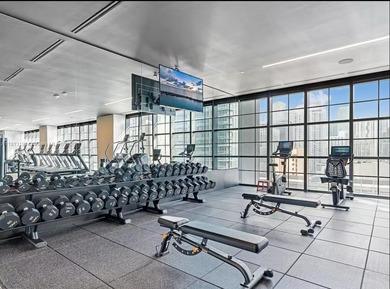 Enjoy breathtaking city views and Biscayne Bay Spectacular