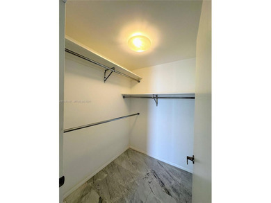 op-floor, fully renovated 1-bedroom unit offers 2 Dedicated