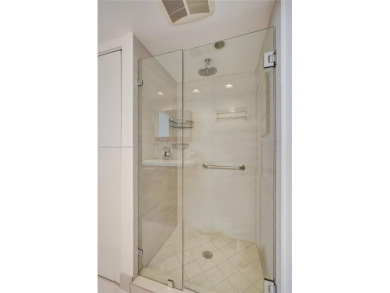 Welcome to this beautiful Penthouse at the Prestigious Towers of