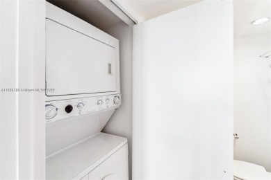 Welcome to this beautiful Penthouse at the Prestigious Towers of