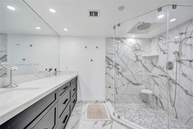 Welcome to this beautiful Penthouse at the Prestigious Towers of