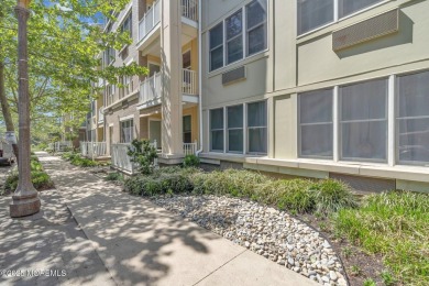 Welcome to 55 Melrose Ter in the desirable Pier Village!! Just