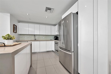 Spacious high-floor corner 2BD/2BA unit in the heart of the Arts