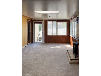 Beautiful home with a cabin ambiance to it without the snow