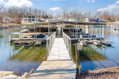 Better than New!! Smaller Condo Community right in the heart of