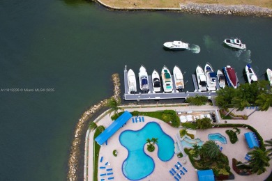 REDUCED PRICE TO $858,000
Beautiful water views in this 30th