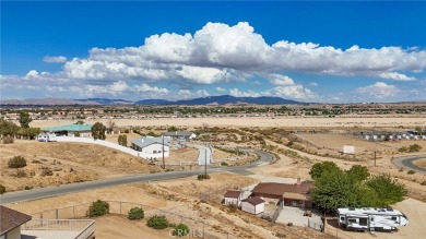Boasting expansive, unobstructed views of the Mojave River and