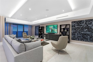 Penthouse 03 at Solemar will take your breath away, over 4600