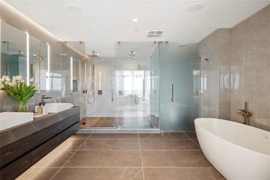 Penthouse 03 at Solemar will take your breath away, over 4600