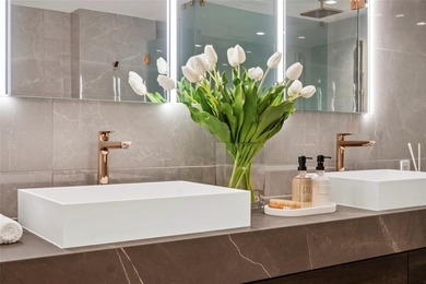 Penthouse 03 at Solemar will take your breath away, over 4600