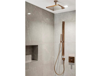 Penthouse 03 at Solemar will take your breath away, over 4600