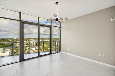 Penthouse 03 at Solemar will take your breath away, over 4600