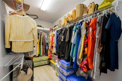 Exceptional end-unit townhome in Emerald Landing at Waterside