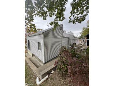 HUGE PRICE DROP: *For this new price lots of house, river view