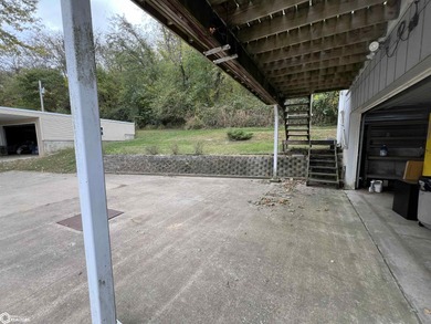 HUGE PRICE DROP: *For this new price lots of house, river view