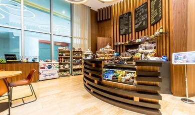 Experience resort-style luxury in this exceptional 2-bedroom