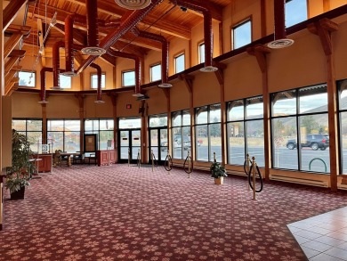 This is a 4-plex, stadium seated, theatre of approx 10,700 sf