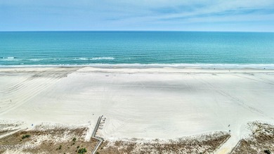 OCEAN FRONT PENTHOUSE! Welcome to this luxurious 2-bedroom