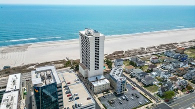 OCEAN FRONT PENTHOUSE! Welcome to this luxurious 2-bedroom