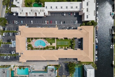 SELLER FINANCING AVAILABLE, DEEDED BEACH ACCESS, COMMUNITY BOAT