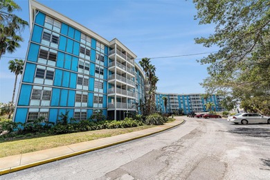 One or more photo(s) has been virtually staged. Welcome to the