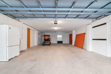 WATERFONT...FISH RIGHT OFF YOUR DOCK (proven to be great