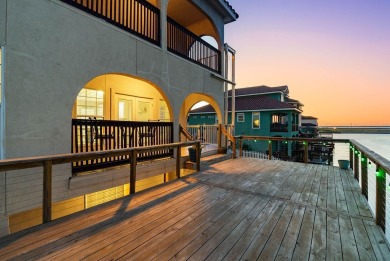 WATERFONT...FISH RIGHT OFF YOUR DOCK (proven to be great