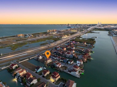 WATERFONT...FISH RIGHT OFF YOUR DOCK (proven to be great