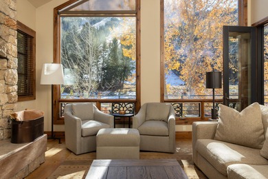 Hassle-free vacation home: Stunning mountain vistas greet you