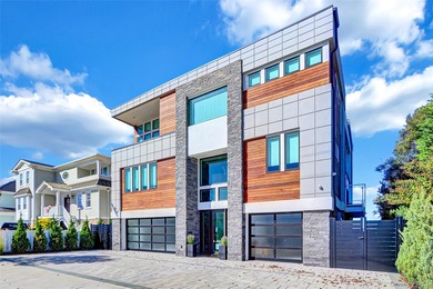 *Point Lookout Long Island *45 Minutes to NYC. - *Brand New