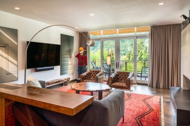 Premier west-facing Limelight Hotel Residence with Baldy views