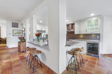 This Summit Condo offers a fantastic opportunity in the heart of