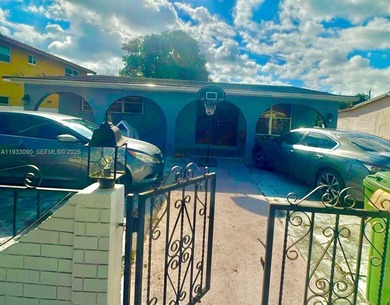 Well-maintained single-family home in Hialeah currently
