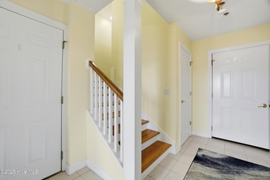 Beautiful Harbour Front condo with deeded boat slip. Prime