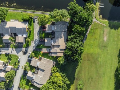 Great villa on the golf course, beautifully updated new kitchen