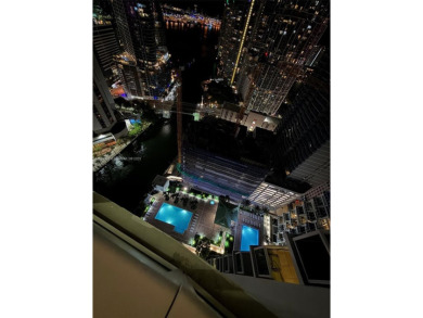 Experience gorgeous luxury urban living in the heart of Brickell