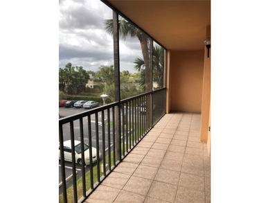 Gorgeous 2-bedroom, 2 full-bath unit ideally located in West