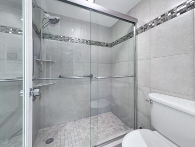 Beautiful 1 Bedroom, 1.5 Bathroom Condo with Lake View - Turnkey